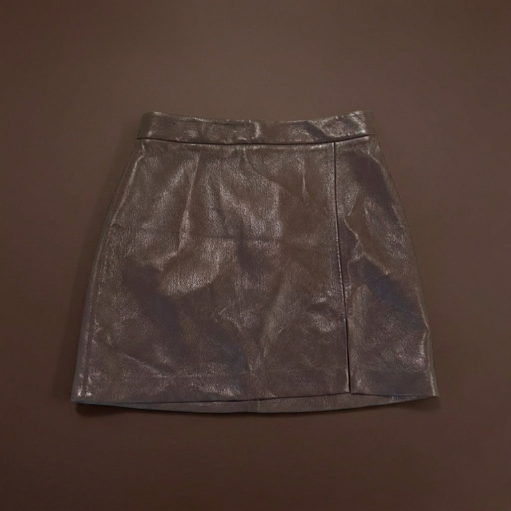 Aritzia Wilfred Patio Mini Skirt Brown Faux Vegan Leather Front Slit Women SZ 4